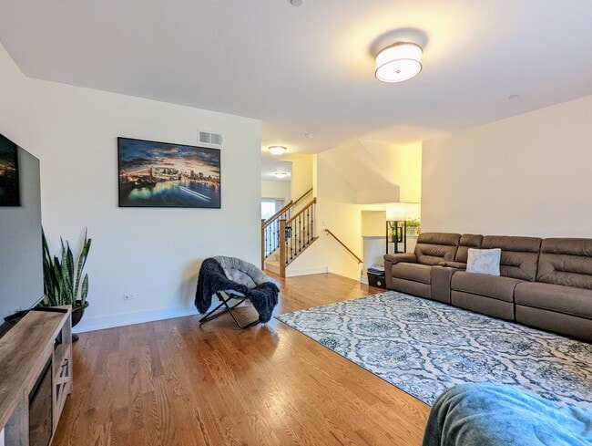 Foto del edificio - 2603 Chelsey St