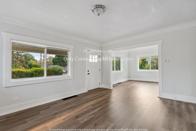 Building Photo - Discover a Classic Charm in Vibrant Powell...