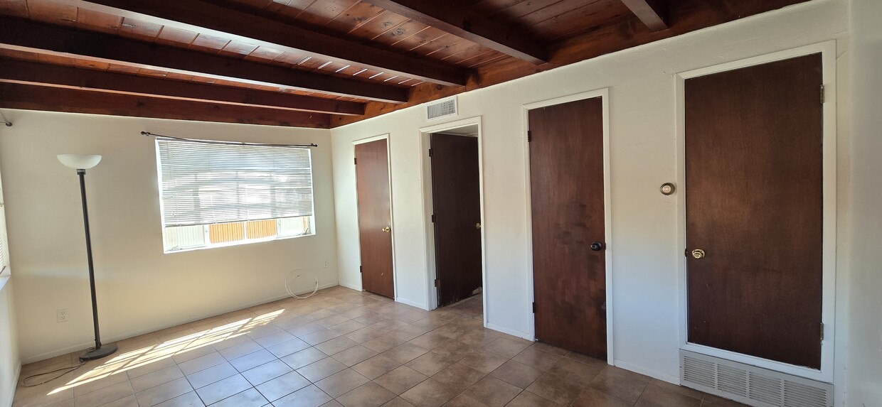 Photo - 5739 1st St (Tucson, AZ)