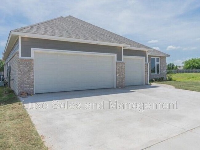 Foto del edificio - 10608 Glover River Dr
