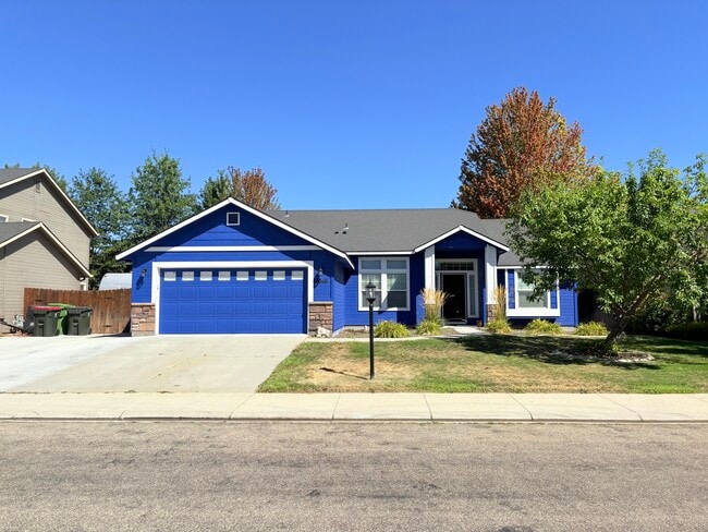 Building Photo - 4040 W Hearst Dr