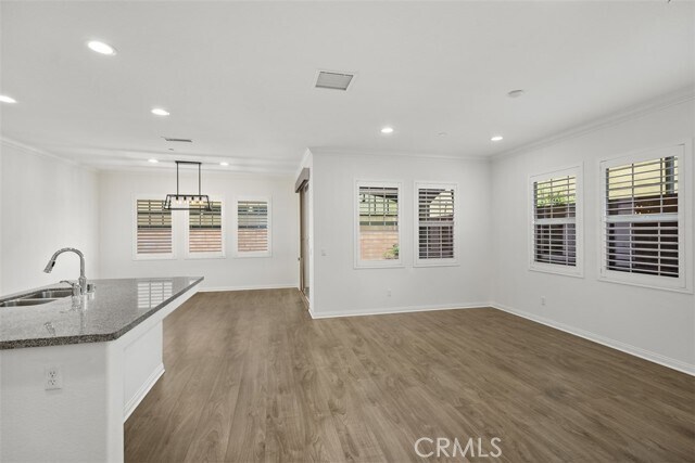 Building Photo - 129 Yellow Pine