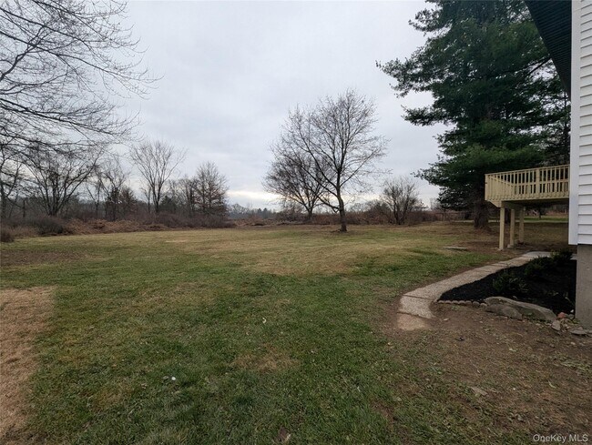 Foto del edificio - 727 NY-302