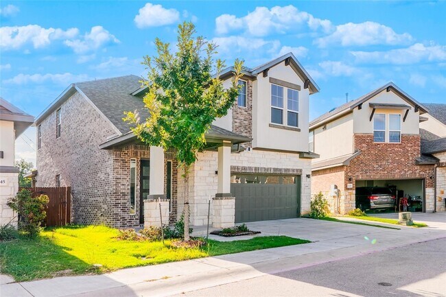 Foto del edificio - 1241 Summerbrooke Cir
