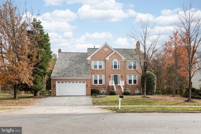 Building Photo - 14209 Floral Park Dr