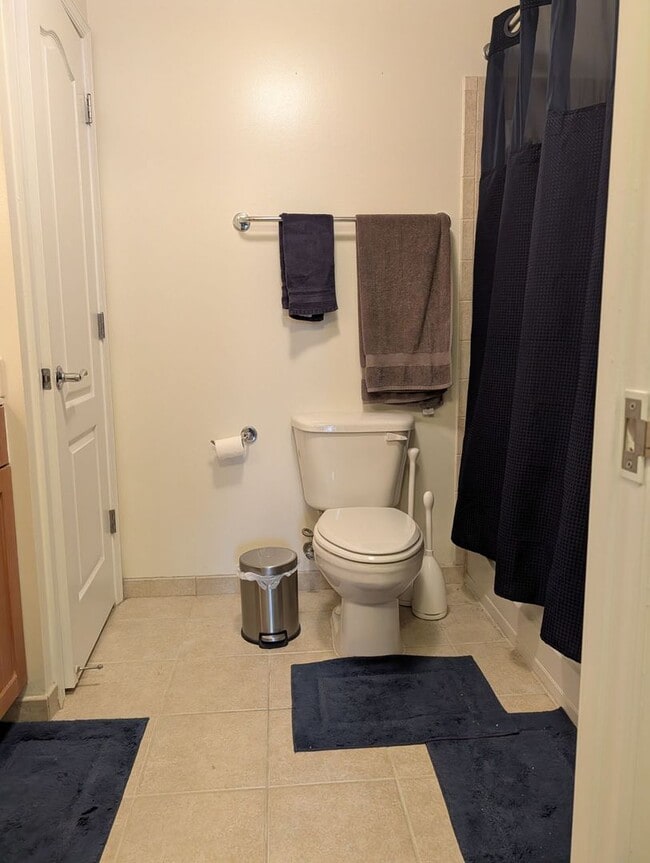 Building Photo - 2 bed, 2 bath Condo at The Eleven, Logan Circle