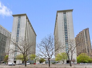 Building Photo - 3600 N Lake Shore Dr