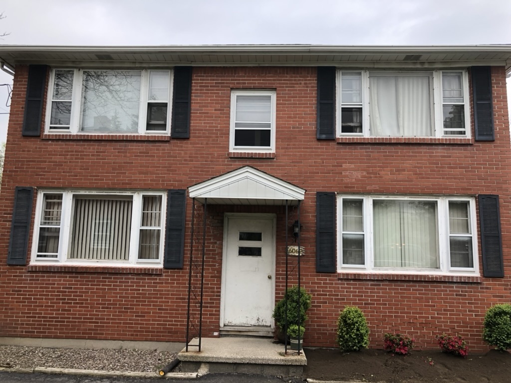 Front of Building - 6068 Transit Rd