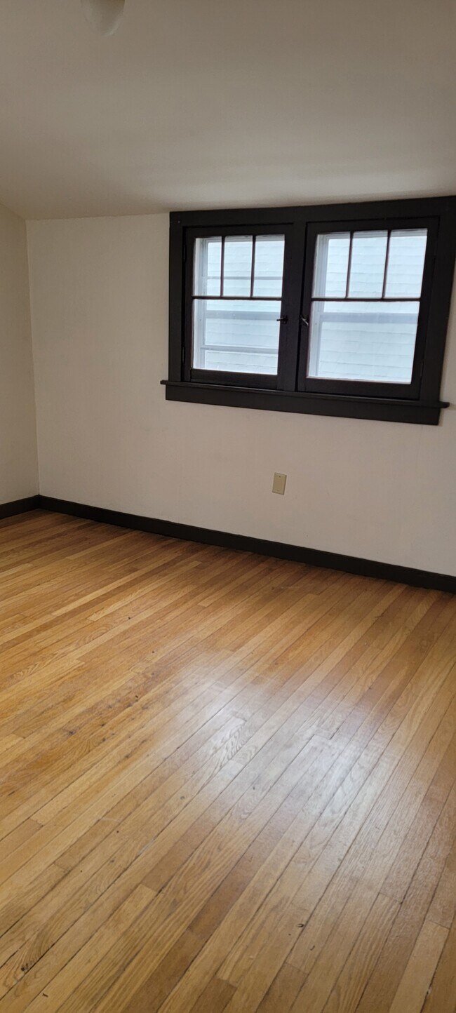 Building Photo - 3174 N 41st St