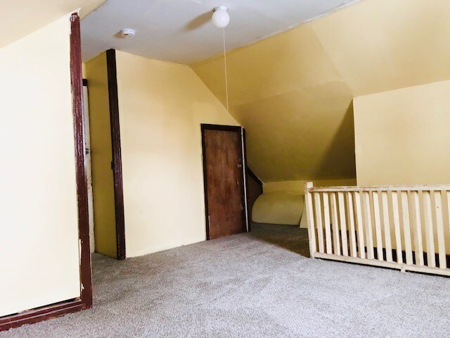 Building Photo - 259 Shumway St