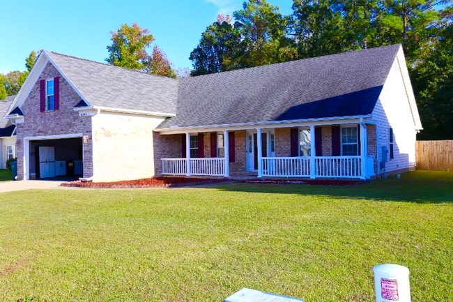 Building Photo - 8245 Frenchorn Ln