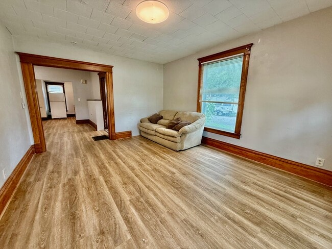 Foto del edificio - 602 1st St NW