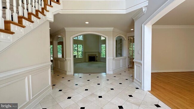 Foto del edificio - 1354 Lewinsville Mews Ct