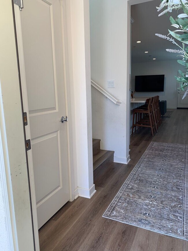Foto del edificio - Coming Soon! Beautiful Home 4bed/3 bath