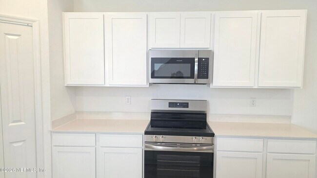 Foto del edificio - 3971 Mid Century St