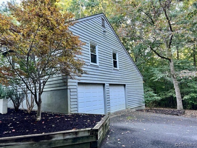 Foto del edificio - 3040 Middlewood Rd