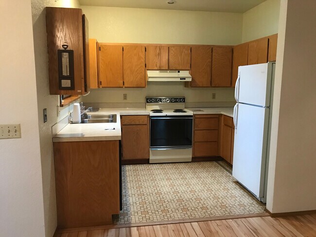 Foto del edificio - 1707 Oriental Ave