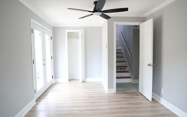 Building Photo - 2657 Crestdale Cir SE