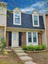 Building Photo - 6018 Alexaner Ave