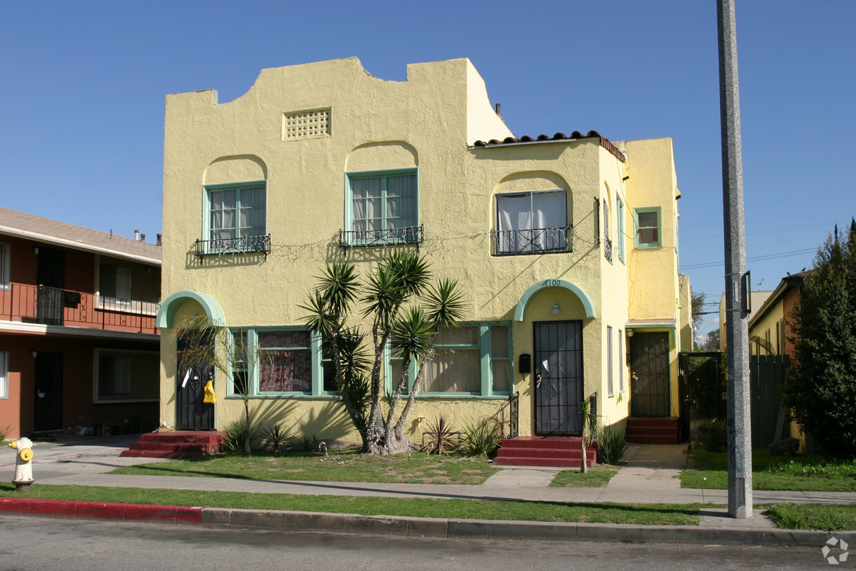 Building Photo - 1100 Cherry Ave