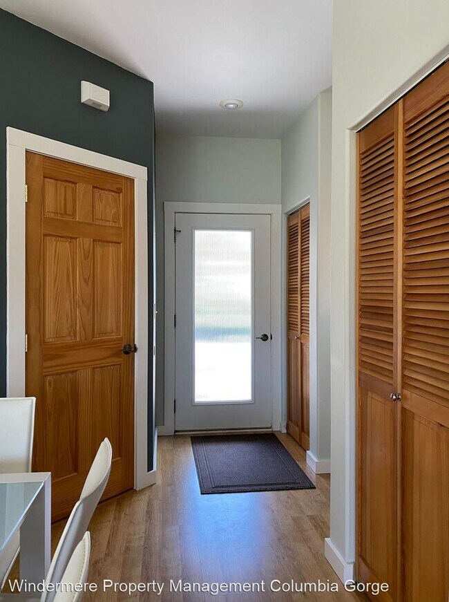 Foto del edificio - 2 br, 2 bath House - 711 Katie's Lane