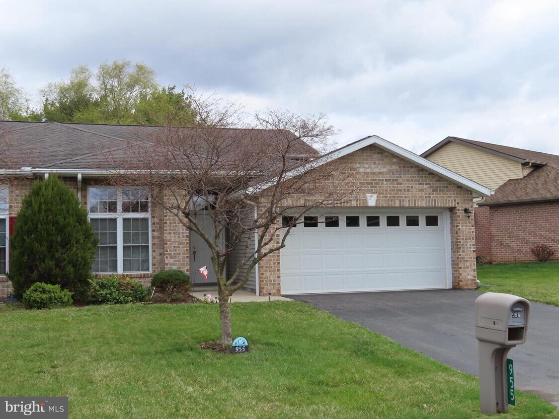955 Geyer Dr, Chambersburg, PA 17201 House Rental in Chambersburg, PA