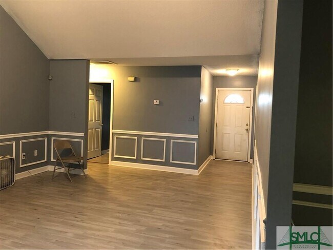Building Photo - 7342 Leghorn St