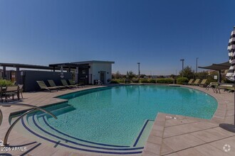 Building Photo - 2516 E King Bird Dr