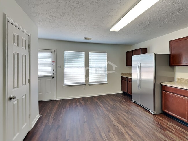 Foto del edificio - 3919 Hawthorne Glen Ct