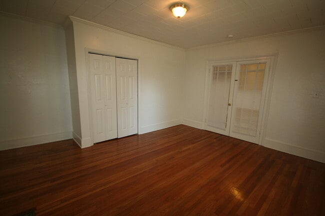 Building Photo - Perfect 4BR Home by Duke - All Appliances ...