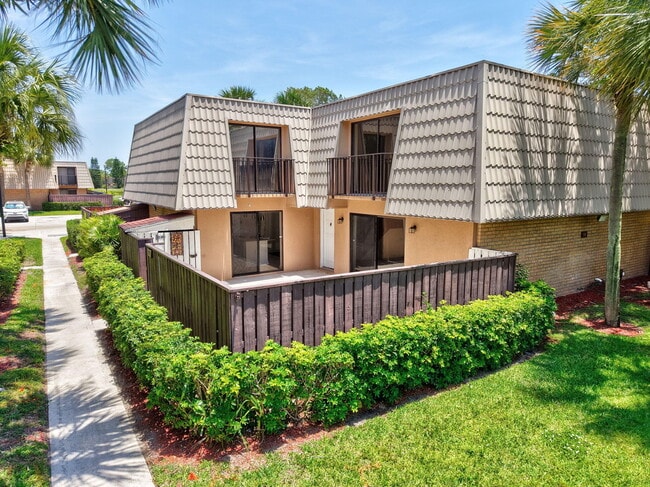 Building Photo - 6604 66th Way