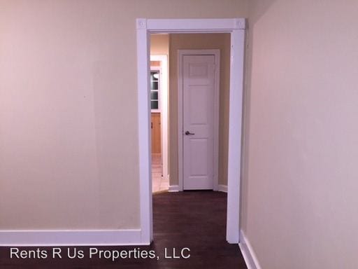 Building Photo - 2215 Gordon Cir SE