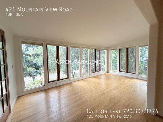 Building Photo - 421 Mountain View Rd