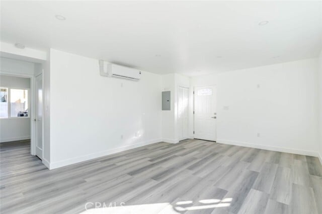 Building Photo - 14713 Sylvan St