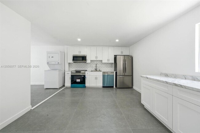 Photo - 2415 Garfield Street 0, House