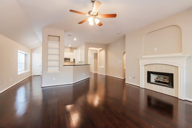 Foto del edificio - 1110 Bringewood Chase Dr