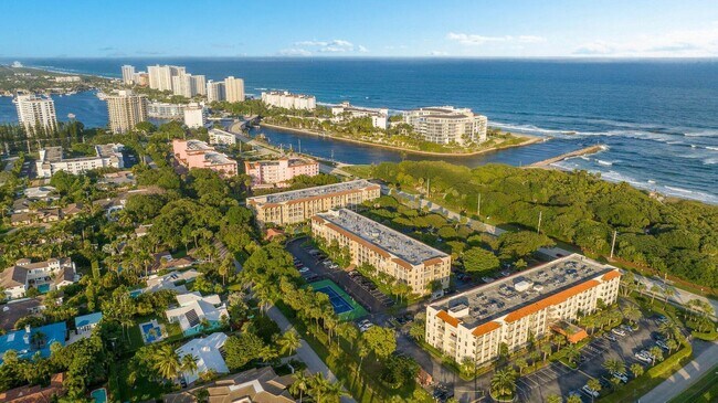 Foto del edificio - 950 Ponce De Leon Rd