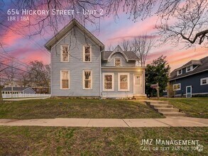 Building Photo - 654 Hickory St
