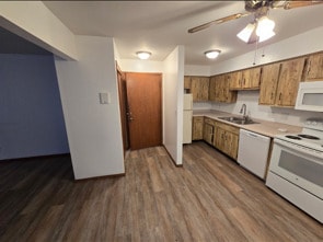 Building Photo - Woodmore Apartments