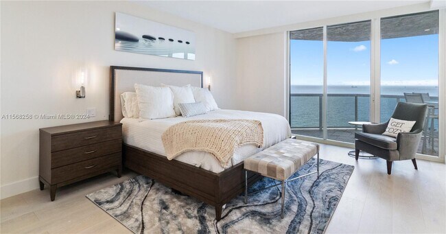Building Photo - 3100 N Ocean Blvd