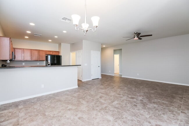 Foto del edificio - 4520 W Alabama Ln