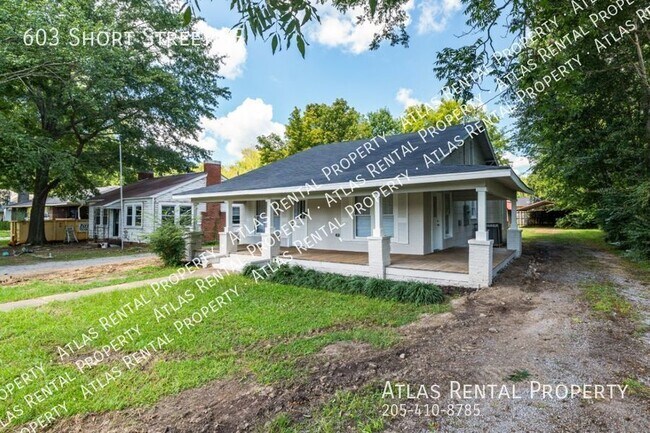 Foto del edificio - 603 Short St SE