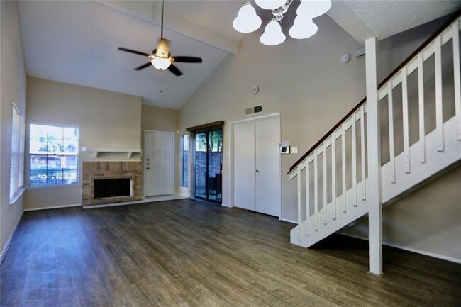Building Photo - 13483 Garden Grove