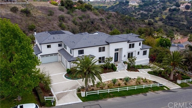 Primary Photo - 2112 Rocky View Rd