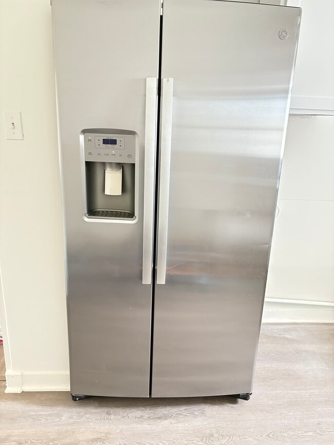 New Appliances - 1038 Buena Vista Dr SE