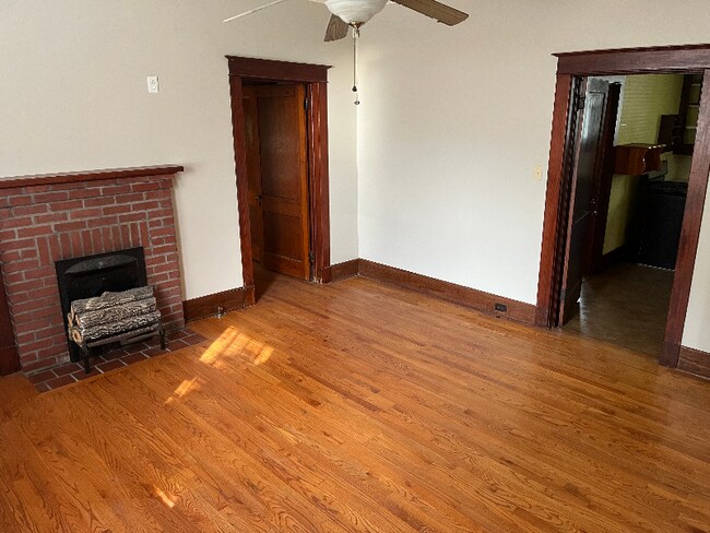 Foto del edificio - 710 W St Peter St