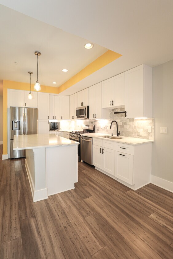 Foto principal - 1225 Raum St NE