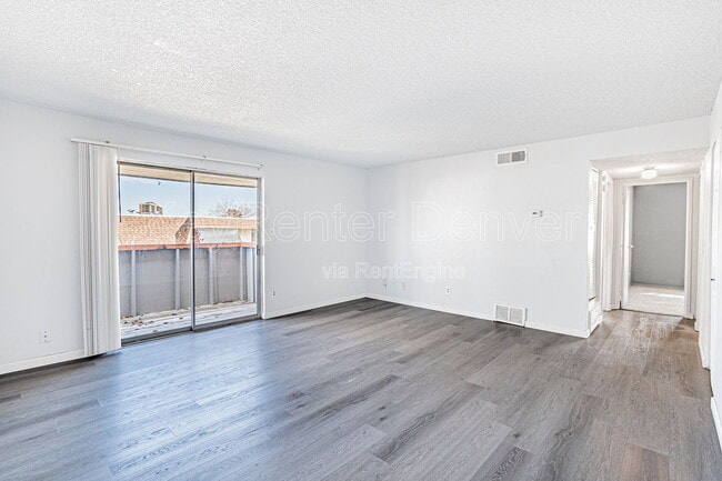 Building Photo - 10211 Ura Ln