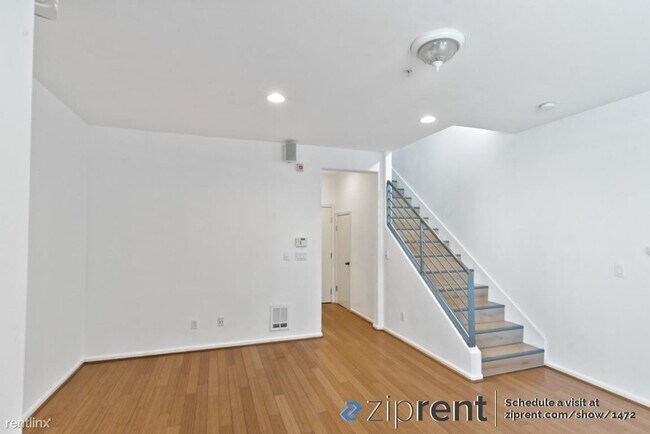 Foto del edificio - 3 br, 3.5 bath Townhome - 468 Marina Way, ...