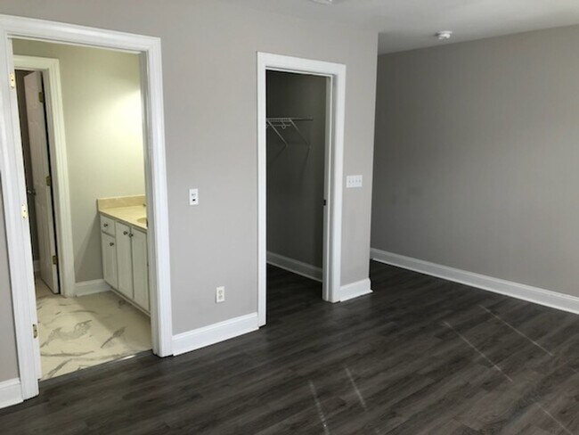 Foto del edificio - 72 Cassandra Ln